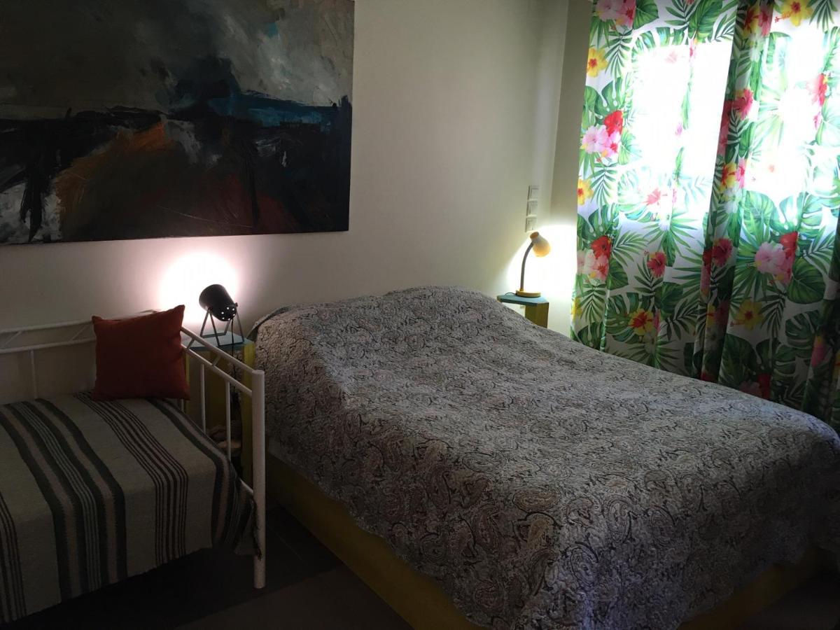نافبليو Garden Studio Apartment المظهر الخارجي الصورة